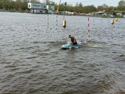 Vodní slalom duben